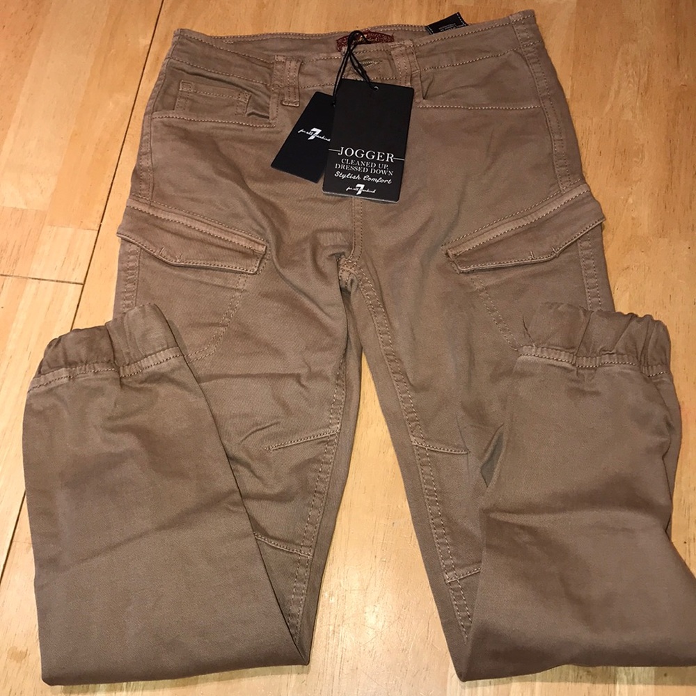 NWT boys jogger pants.
